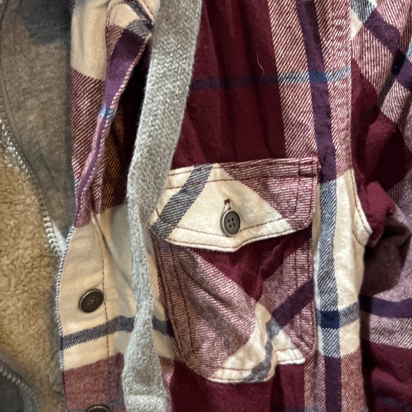 Women’s Jacket - Picture 3 of 9